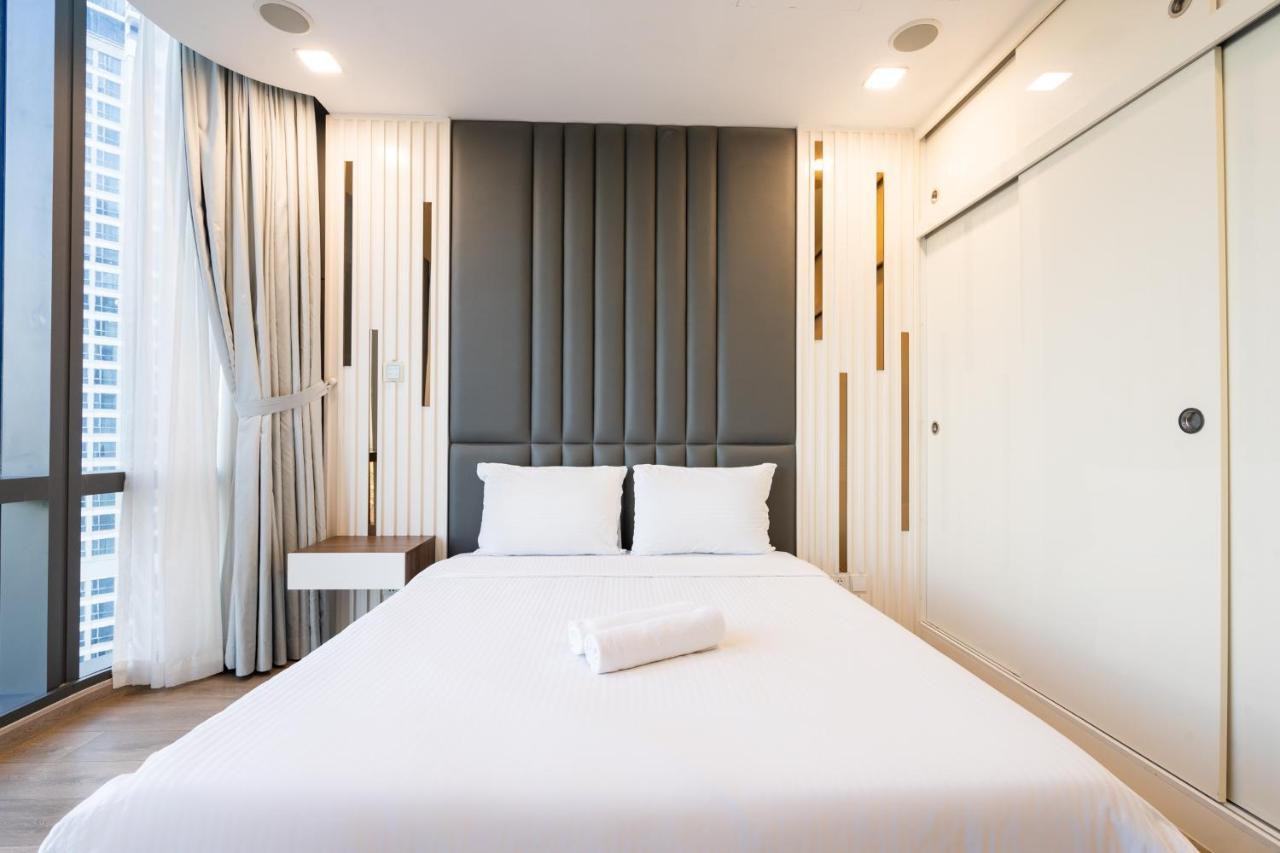 Landmark 81 - Luxury Condotel *